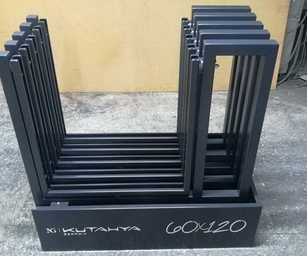 Döner Başlıklı Ürün Standı 60*120